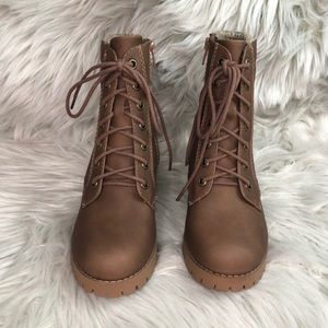 Women’s Ankle Booties